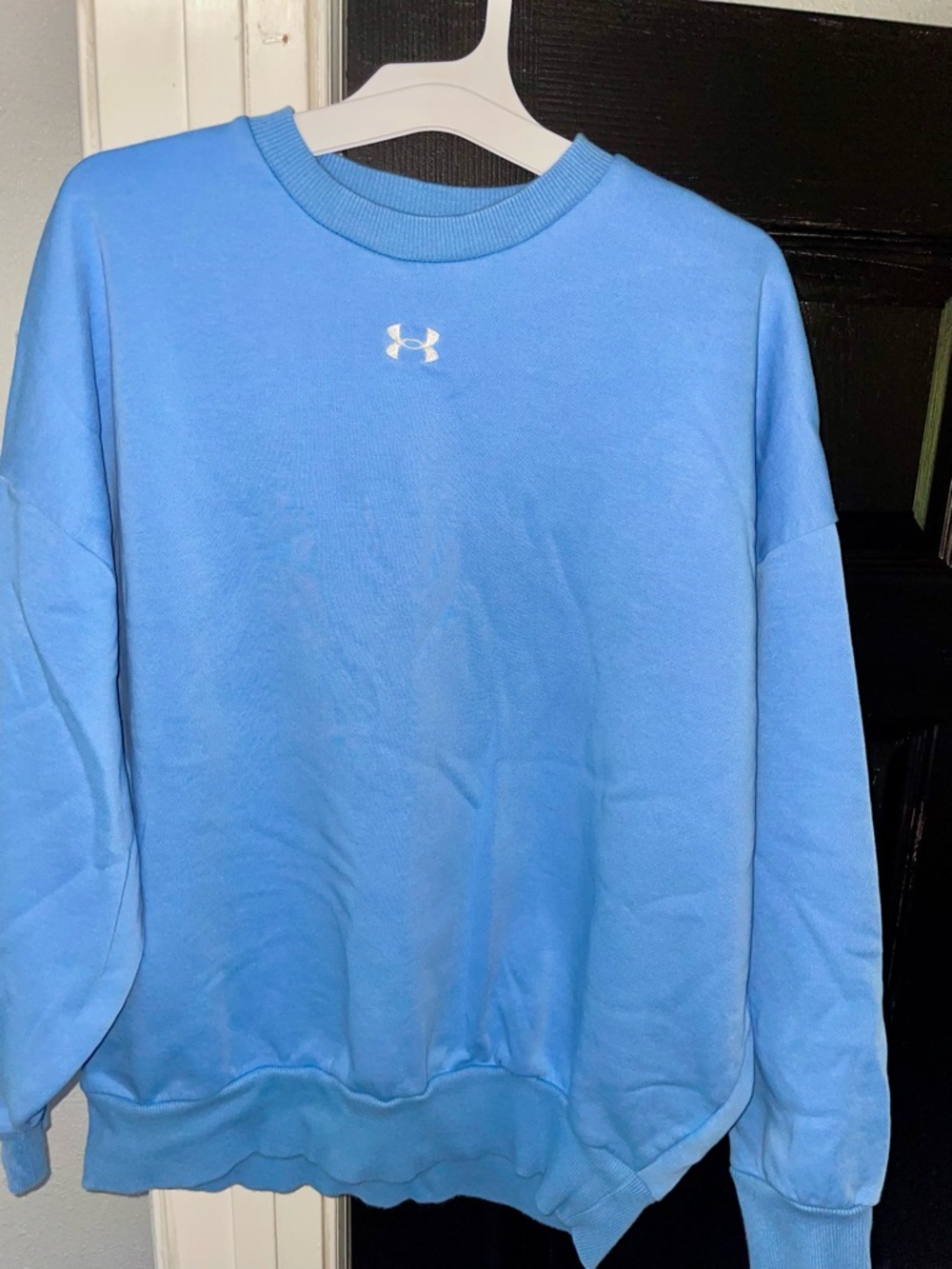 Under Armour Sky Blue Pullover Crewneck Sweatshirt